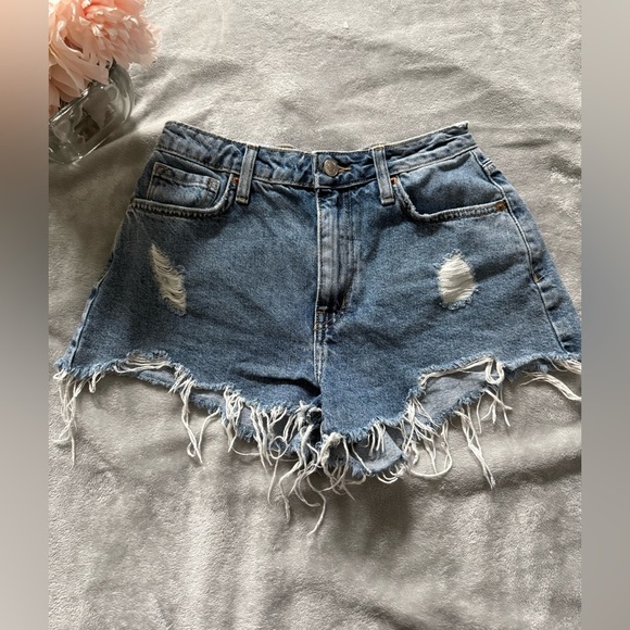 Forever 21 Blue Jean Shorts Distressed Frayed Hem - Picture 1 of 5